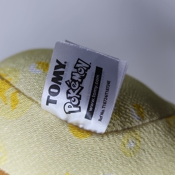 Pokémon Pikachu‎ Stuffed Animal - Picture 3 of 6